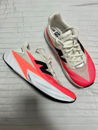 Tênis corrida new balance