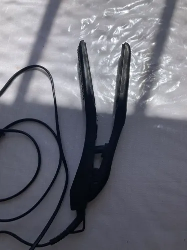 Chapinha prancha britania funciona perfeitamente