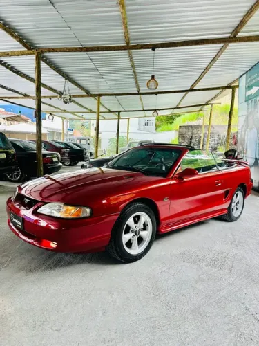 Ford Mustang GT V8 Conversível impecável e NOVO. Pouco Rodado. De Coleção. 1995