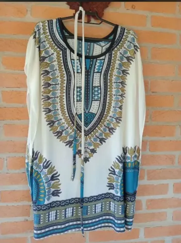 bata / vestido branco, estampa étnica africana