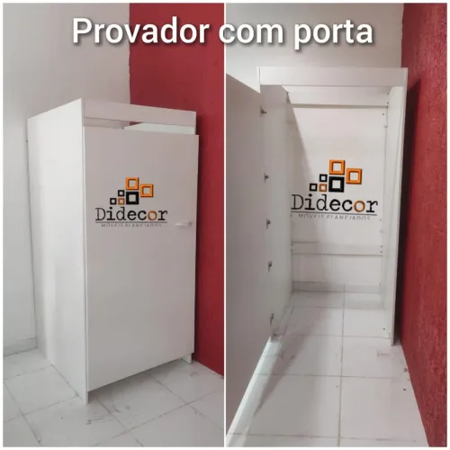 Provador com porta