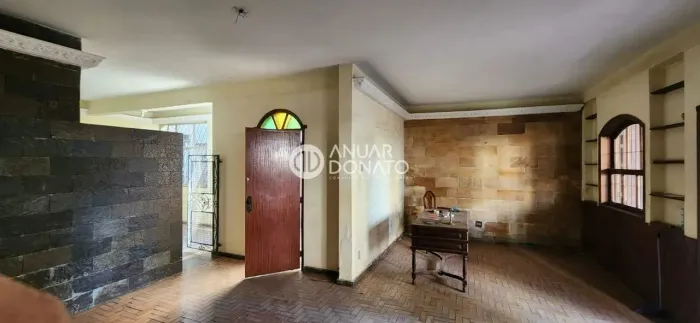Carmo - Casa comercial à venda na Anuar Donato