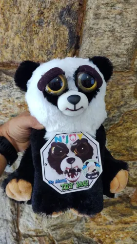 Pelúcia feisty panda