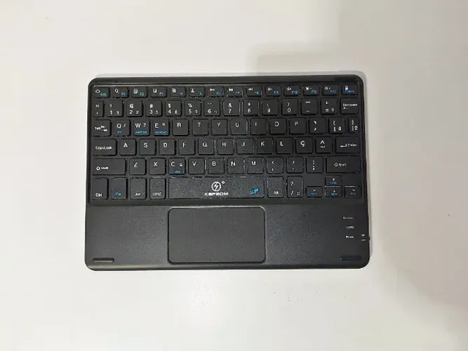 Mini Teclado Bluetooth com Touchpad Kapbom