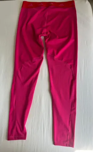 calça legging adidas feminina techfit na cor rosa g