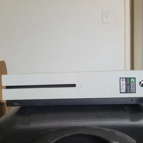 Xbox one S com defeito na porta hdmi
