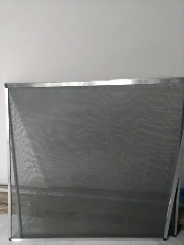 Kit 2 Telas de Proteção para Janelas 