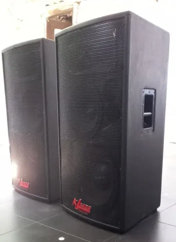 Caixa de Som para eventos - Marca Ieacs