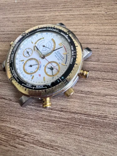 *VENDIDO * Raro Citizen Veleiro (sem funcionamento)