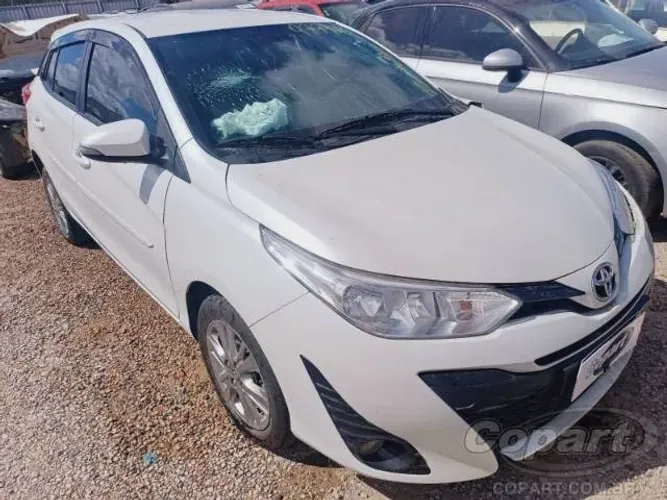 SUCATA TOYOTA YARIS 2022
