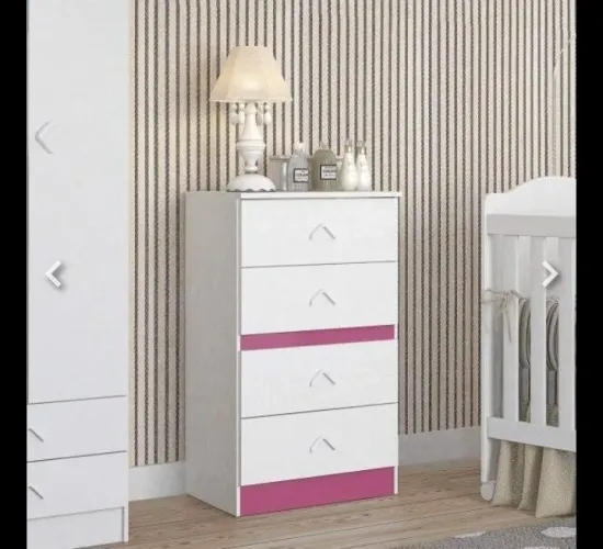 Cômoda detalhe Rosa