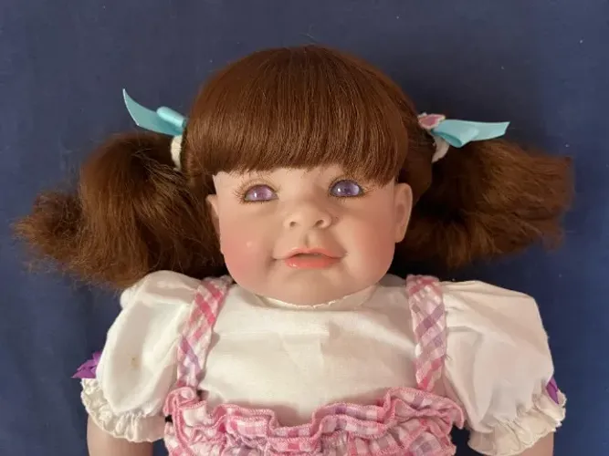Boneca Adora Doll