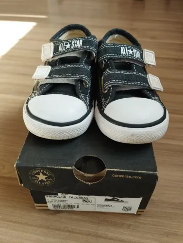 Tênis All Star original- Tamanho 20 excelente estado de conservação 