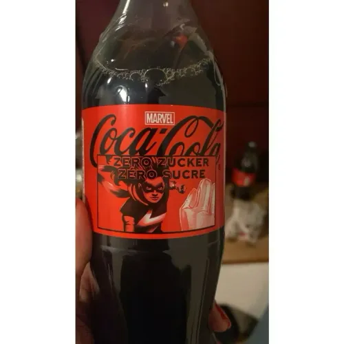 Garrafa Coca-Cola Edição Marvel - Miss Marvel - Edição Limitada