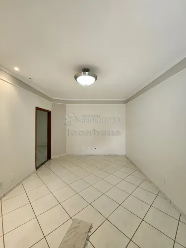 Casa Padrão para Locação com 03 Dormitórios, 01 Tipo Apartamento, no bairro Cidade Jardim