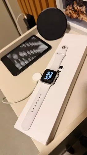 Apple Watch SE 40mm