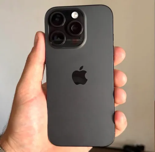 iPhone 16 Pro (128 GB)