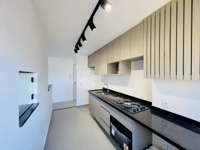 Apartamento para locação no edifício Residencial Plaza de Madrid em Bauru-SP.