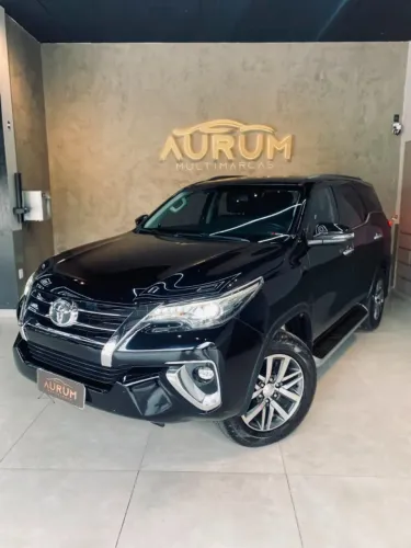 Toyota Hilux SW4 SRX 4X4 2.8 TDI 16V Dies. Aut. 2018