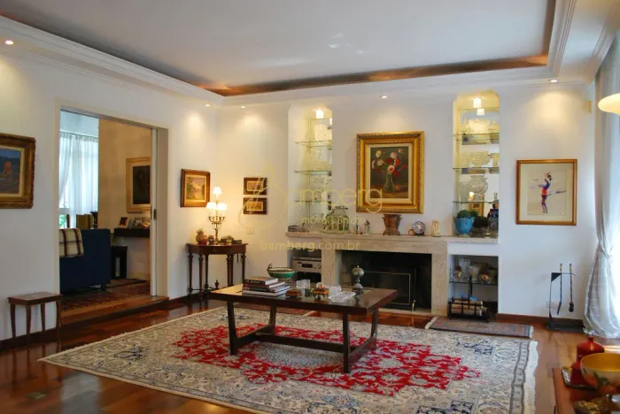Casa em Moema, Jardim Novo Mundo/3 quartos/1 suíte/4 vagas/terraço/jardim/lareira