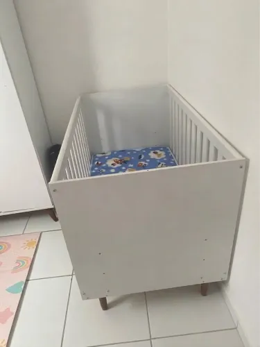 KIT QUARTO COM COLCHÃO IMPERMEÁVEL