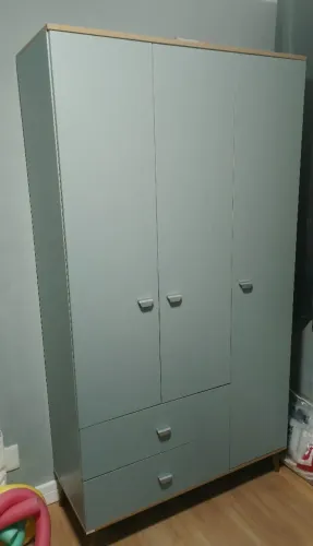 Guarda Roupa Solteiro Praticamente Novo