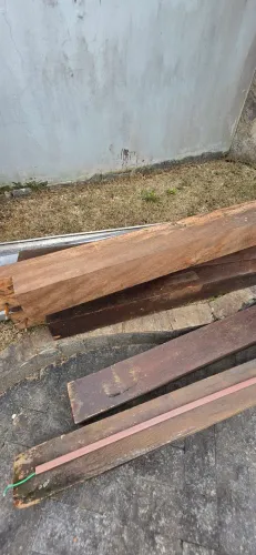 Pilares, Vigas, sarrafos de Madera de Lei
