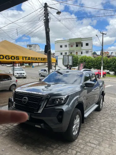 Nissan Frontier XE CD 4X4 2.3 Bi-TB Diesel Aut. 2025