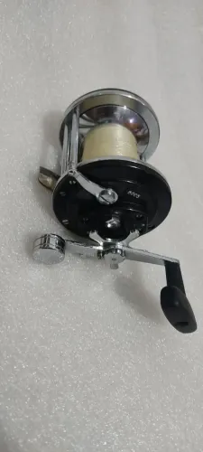 Equipamiento de Pescaria Carretilha Tramontina Brasil Modelo 8005 