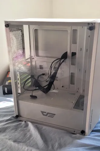Gabinete Gamer com RGB Darkflash