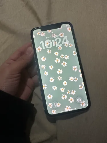 iPhone 11 - 128gb