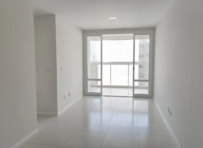 Apartamento 03 quartos com 02 vagas, lazer completo, Andar alto, Praia de Itaparica