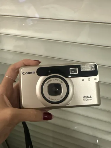Câmera Cânon Prima Zoom 60 Analógica Premium