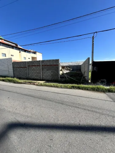 TERRENO MEDINDO 308,00M² - PRÓXIMO AO PARQUE SHOPPING MACEIÓ