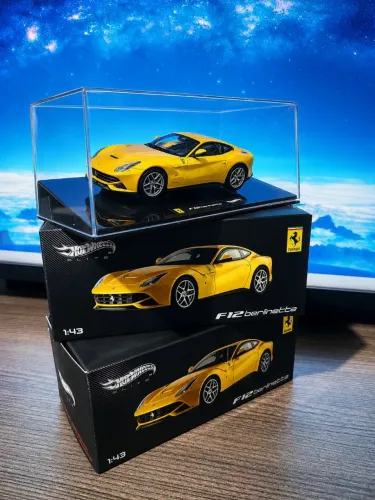 Hot Wheels Ferrari F12 Elite 1/43
