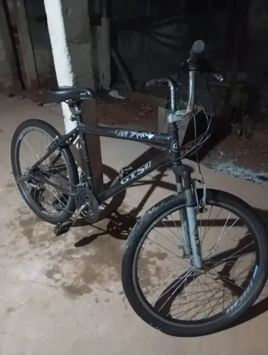 Bicicleta top, aceito propostas