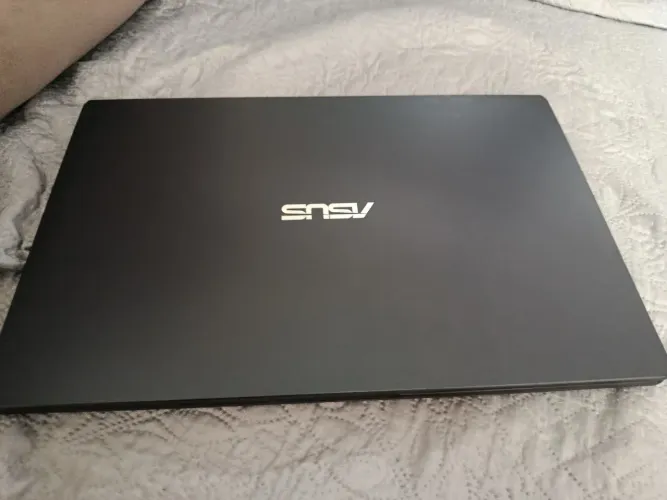 Notebook Asus Vivobook