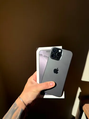 iphone 16 pro max 256gb - estado de lacrado