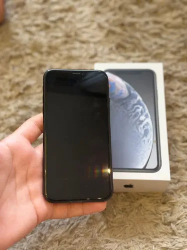 iphone XR 64GB (Todo Original)