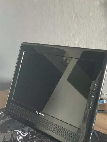 Monitor 15 Polegadas Positivo Smile Light 5623 