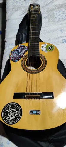 Vendo Violão Memphis usado