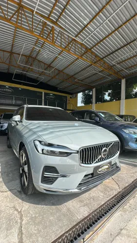Volvo XC-60 T-8 Ultimate 2.0 AWD (híbrido) 2024