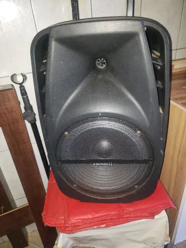 Vendo essa caixa de som 