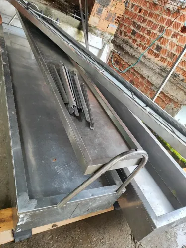 Duplo buffet quente e frio inox 220v