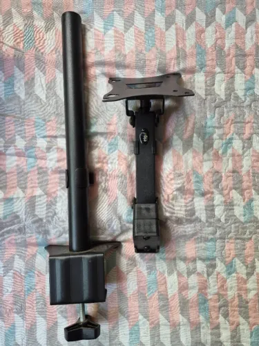 Suporte articulado monitor ELG 17" a 34" usado