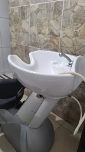 Lavatório salão de beleza