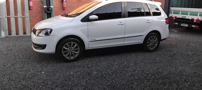 Volkswagen Spacefox Sportline/highline I Motion 1.6 2014