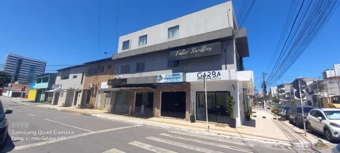 Alugo Espaço Comercial Entre a Jatiuca e Ponta Verde