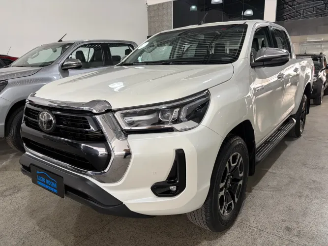 Toyota Hilux CD SRX 4X4 2.8 TDI 16V Diesel Aut. 2021