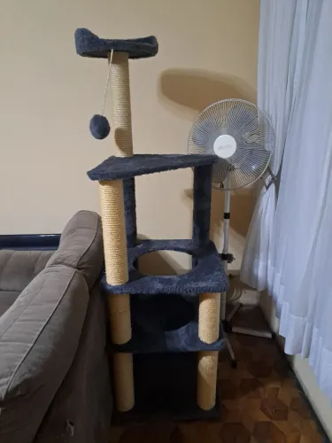 Arranhador de Gatos Grande